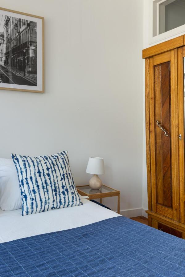 White&Blue Vintage Home in Graça Lisboa Exterior foto